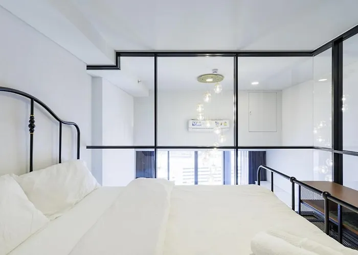 Luxury Loft- Spacious Condo- Fast Wi-fi 5 Min Bts! Apartment *