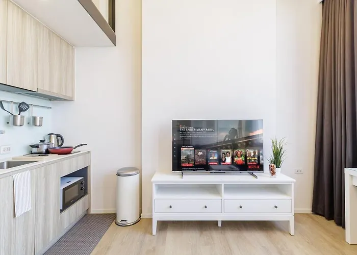 Luxury Loft- Spacious Condo- Fast Wi-fi 5 Min Bts! *