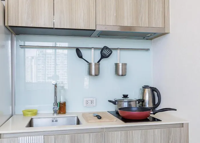 Luxury Loft- Spacious Condo- Fast Wi-fi 5 Min Bts! Apartment